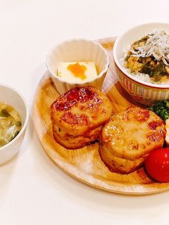 幼児食〜OK☆ つくねの蓮根はさみ焼き-レシピのメイン写真