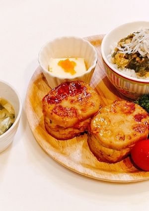 幼児食〜OK☆ つくねの蓮根はさみ焼き-レシピのメイン写真