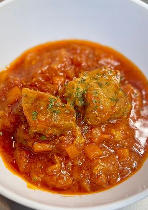 《激うま》赤ワイン無し牛肉のトマト煮込み-レシピのメイン写真
