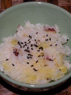 もちもち・ほくほく・さつまいもごはん-レシピのメイン写真