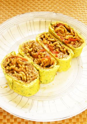 ☺お弁当に☆簡単♪焼きそば入り玉子焼き☺-レシピのメイン写真