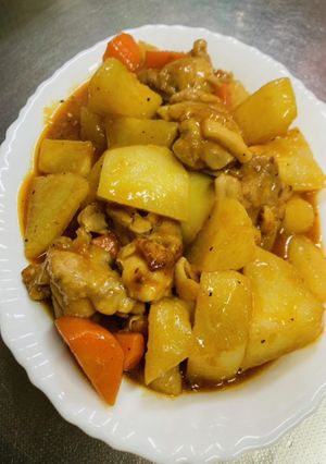 鶏肉と大根とにんじんのピリ辛煮物-レシピのメイン写真