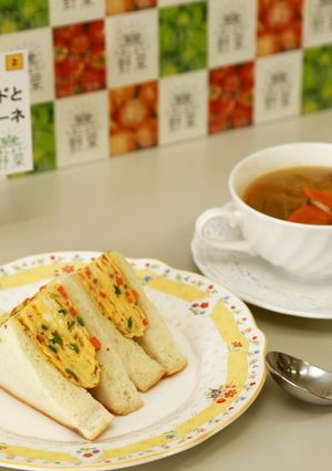 野菜入り卵サンドと栄養満点ミネストローネ-レシピのメイン写真