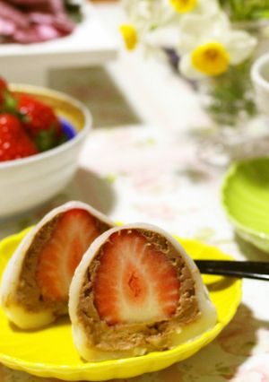 バレンタインに★チョコムース苺大福-レシピのメイン写真