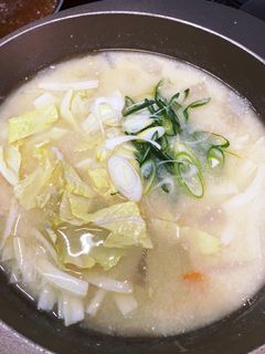 鶏団子と野菜の粕汁-レシピのメイン写真