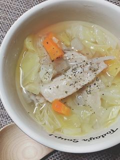 手羽先で野菜たっぷり優しいスープ-レシピのメイン写真