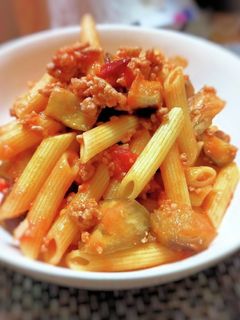 ナスと豚挽き肉のペンネアラビアータ-レシピのメイン写真
