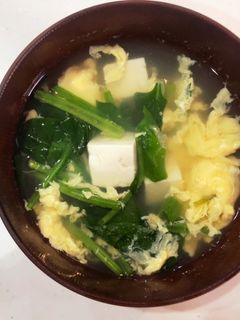 ほうれん草、卵、豆腐のスープ-レシピのメイン写真