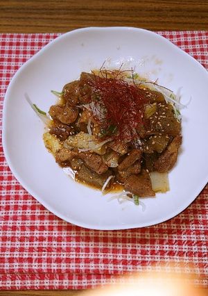 ヨウサマの減塩葱と蒟蒻の豚肉甘辛炒め-レシピのメイン写真