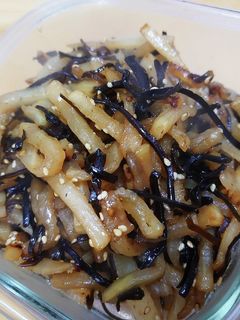 大根と塩昆布のごま油炒め-レシピのメイン写真