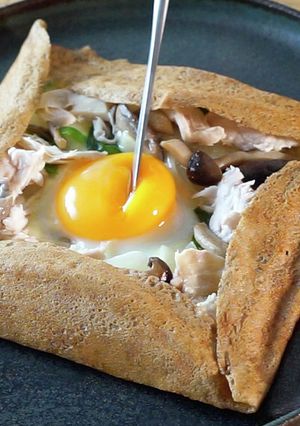 しっトリ&旨味がギュッつくば鶏のガレット-レシピのメイン写真