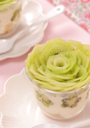 キウイのカップレアチーズケーキ-レシピのメイン写真