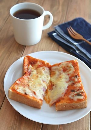 ハムとチーズのトマトクリームトースト-レシピのメイン写真