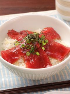 まぐろのだし漬け丼-レシピのメイン写真