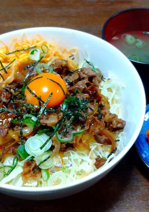 簡単!手作りダレの牛焼肉丼-レシピのメイン写真