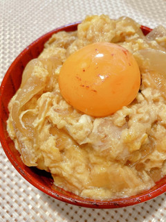 【映えないけど】安定の美味しさ親子丼-レシピのメイン写真