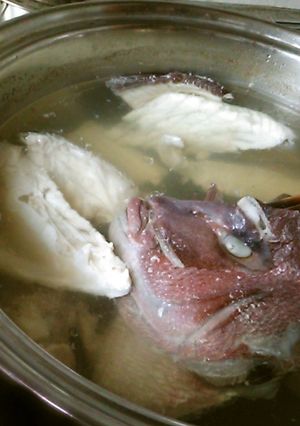 変かな？大鍋でみんなで食べる鯛のうしお汁-レシピのメイン写真