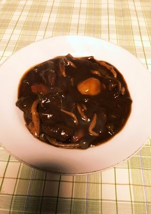 柔らかいすじ肉シチュー-レシピのメイン写真