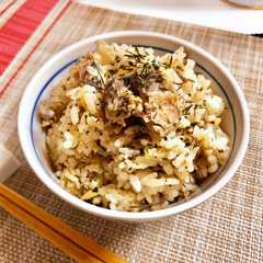 รูปของ サバ缶de緑茶葉と生姜の炊き込みご飯