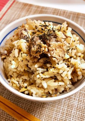 サバ缶de緑茶葉と生姜の炊き込みご飯-レシピのメイン写真