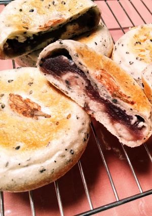 胡麻生地の平焼きあんぱん-レシピのメイン写真