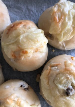 もち麦とドライトマトのチーズパン♪-レシピのメイン写真