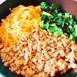 鳥そぼろ三色丼