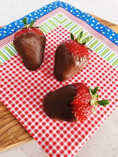 簡単☆みんな大好き♫いちごチョコ♪-レシピのメイン写真