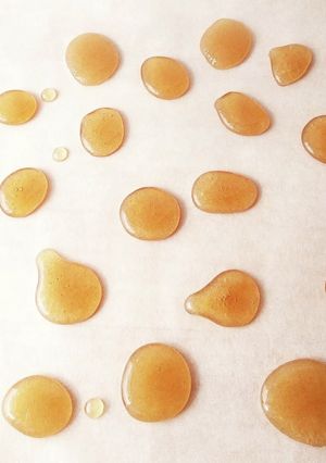 簡単♪砂糖と水を溶かすだけ☆べっこう飴-レシピのメイン写真