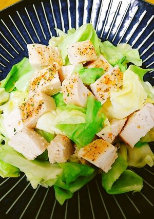 簡単!鶏むね肉の低糖質ごろごろサラダ-レシピのメイン写真