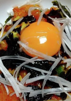 焼肉のタレで韓国風バクダン丼-レシピのメイン写真