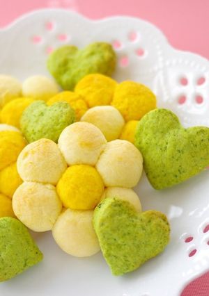 HMと野菜で★お花のソフトビスケット-レシピのメイン写真