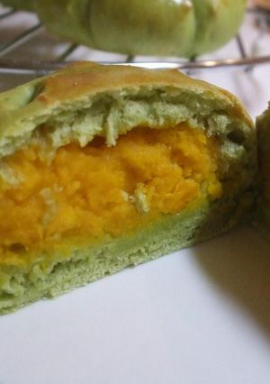 見た目もそっくり！かぼちゃパン-レシピのメイン写真