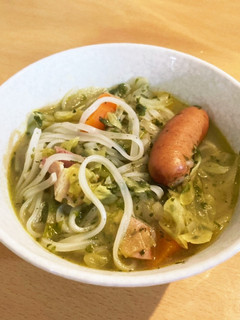 グリーンカレー風味のフォー-レシピのメイン写真