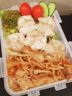 お弁当(2/12)炒飯、焼きそば、焼売-レシピのメイン写真
