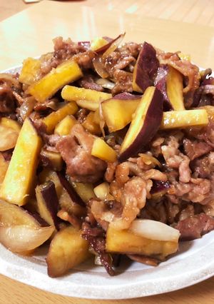 豚肉とサツマイモ炒め-レシピのメイン写真