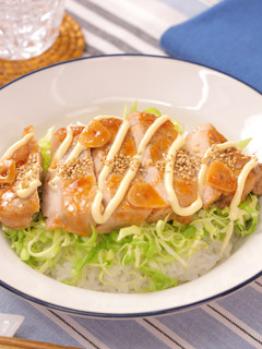 ガーリックマヨとんてき丼-レシピのメイン写真