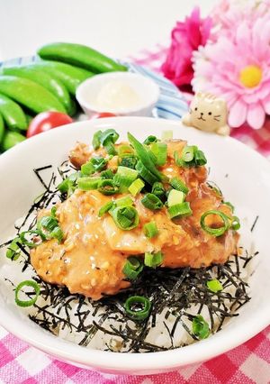 5分で完成！鯖缶でコチュマヨ丼-レシピのメイン写真