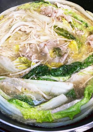 白菜たっぷり『肉鍋』-レシピのメイン写真