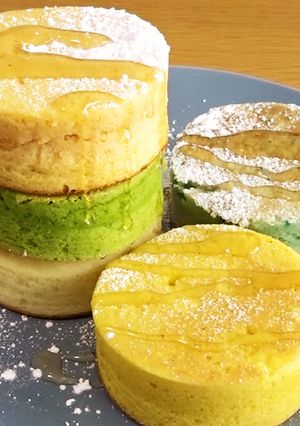 野菜パウダーのカラフル米粉パンケーキ-レシピのメイン写真