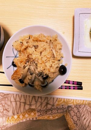 誰でもできる!簡単シメジご飯☆-レシピのメイン写真