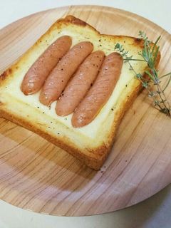 冷凍作りおき♡ソーセージチーズトースト-レシピのメイン写真