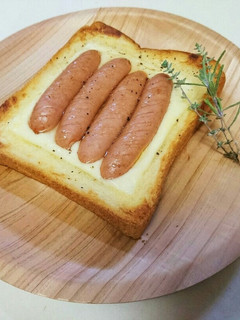 冷凍作りおき♡ソーセージチーズトースト-レシピのメイン写真