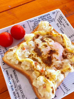 ポテサラ目玉焼きトースト-レシピのメイン写真