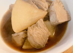 まぐろ尾の身と三浦大根の煮物-レシピのメイン写真