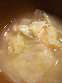 キャベツと油揚げのみそ汁-レシピのメイン写真