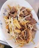 エリンギとえのきの牛肉ピリ辛炒め