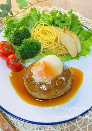 ❀黄身がトロッ☆テリヤキ月見ハンバーグ❀-レシピのメイン写真