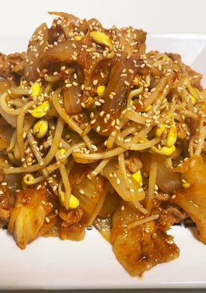豆もやしでガッツリ豚キムチ☆-レシピのメイン写真
