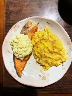 チーズスクランブルエッグ★★-レシピのメイン写真